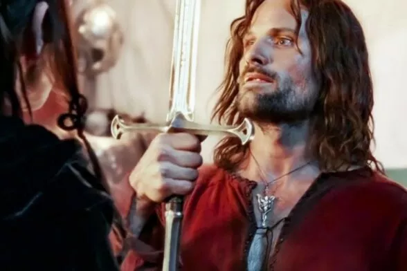 Aragorn, épée Anduril, Seigneur des anneaux